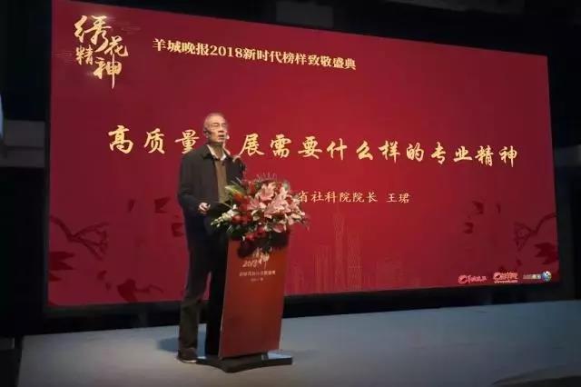 ��ϲѶ������ɽС��������¾���ʱ�����廨�������ٻ��廨����