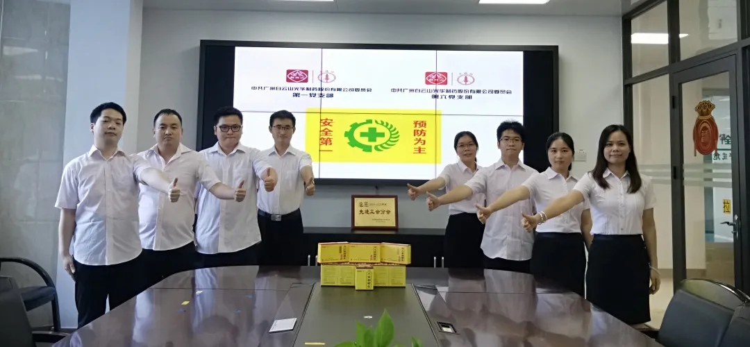 ϲѶ|����ɽά��������Ʒ��vic��˾�ٻ�����С�һ�����š�����������ѡ����Ƚ�