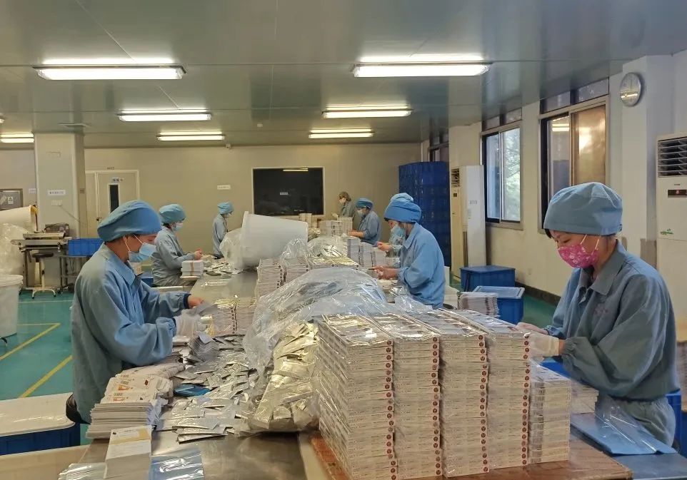 ��ѧ��֯��������Ӧ ͨ��Ӣ����ɾ��������������߱��������ʵ